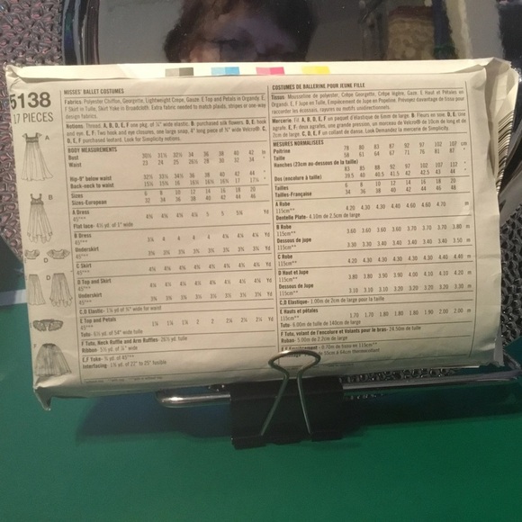 Simplicity costumes 5138-14-16-18-20- uncut-dance costumes- great pattern - Picture 5 of 6